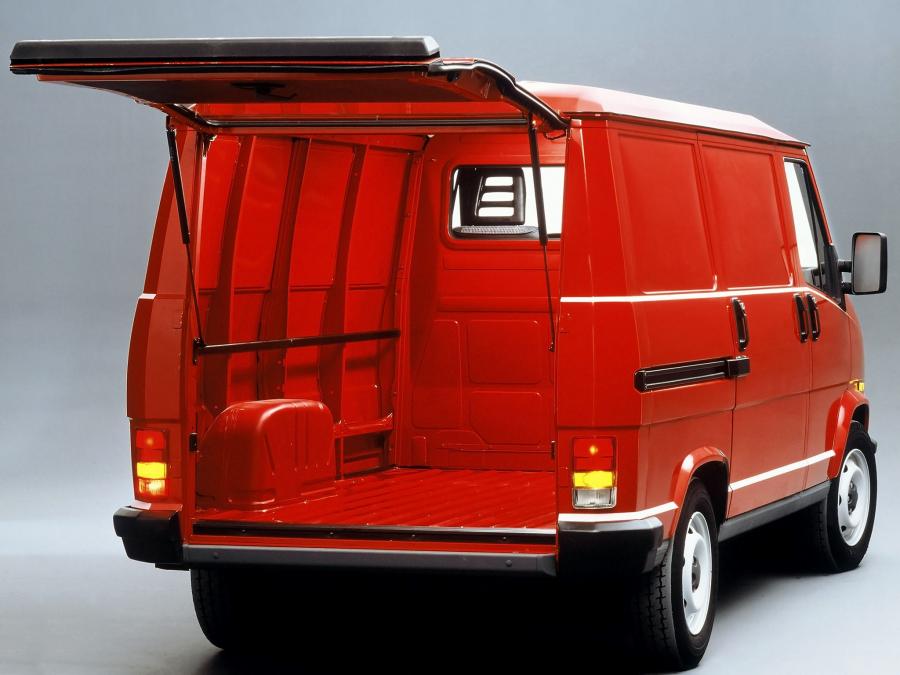  Fiat Ducato Van 1989 года  (фото 2 из 4)